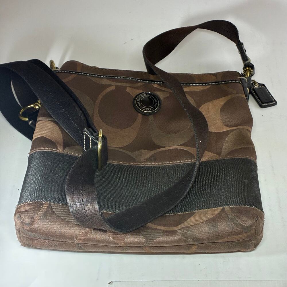 Coach Signature Monogram Canvas Crossbody Bag Jacquard C - Picture 2 of 7